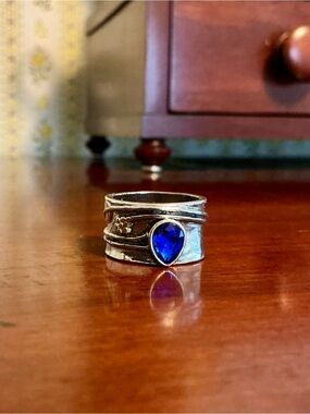 Sundance Silver Band Ring with Deep Blue Teardrop Stone
